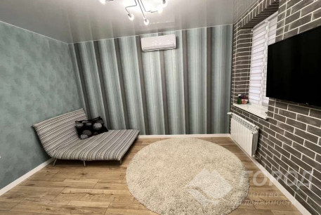 Продам 1-кімнатну квартиру, Новые дома, Маршала Жукова метро (Дворец спорта), Код: 801061/1