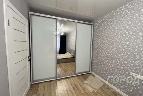 Продам 1-кімнатну квартиру, Новые дома, Маршала Жукова метро (Дворец спорта), Код: 801061/1