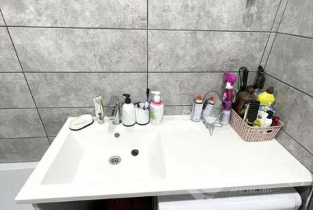 Продам 3-х кімнатну квартиру, Новые дома, Коммунальный рынок, Код: 801065/1