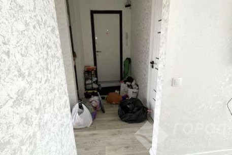 Продам 3-х кімнатну квартиру, Новые дома, Коммунальный рынок, Код: 801065/1