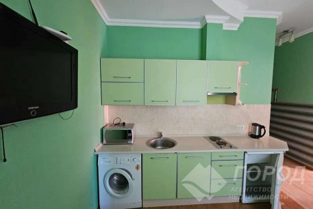 Продам 2-х кімнатну квартиру, Центр, Код: 801088/1