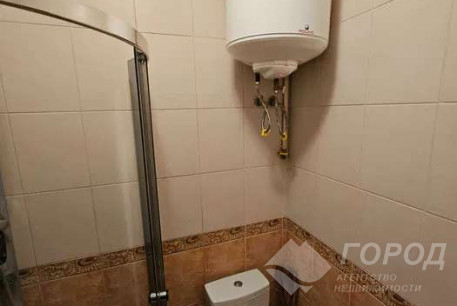 Продам 2-х кімнатну квартиру, Центр, Код: 801088/1