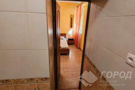 Продам 2-х кімнатну квартиру, Центр, Код: 801088/1