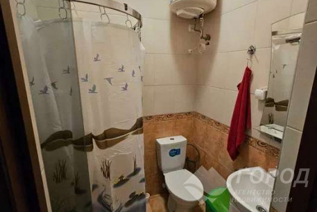 Продам 2-х кімнатну квартиру, Центр, Код: 801088/1