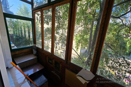 Продам 1-кімнатну квартиру, Центр, Площадь Конституции метро (Советская), Код: 801088/3