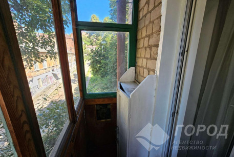 Продам 1-кімнатну квартиру, Центр, Площадь Конституции метро (Советская), Код: 801088/3