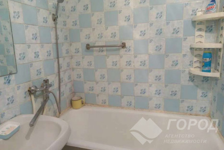 Продам 1-кімнатну квартиру, Рогань, Роганский ж/м, Код: 801092/2