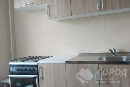 Продам 1-кімнатну квартиру, Дергачевский р-н, Солоницевка пгт., Код: 801104/1