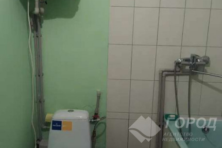 Продам 1-кімнатну квартиру, Дергачевский р-н, Солоницевка пгт., Код: 801104/1