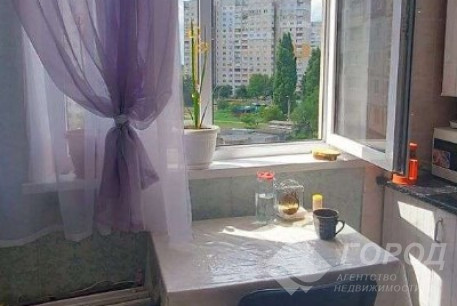 Продам 1-кімнатну квартиру, Рогань, Код: 801112/2