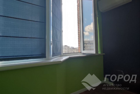 Продам 3-х кімнатну квартиру в новобудові, Сосновая Горка, Павловка, Код: 801159/1