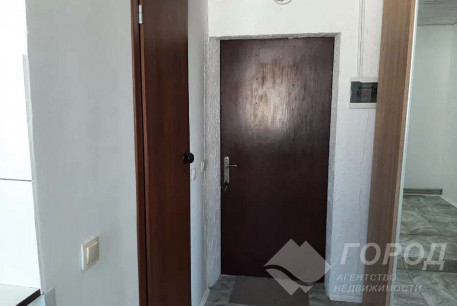 Продам 1-кімнатну квартиру в новобудові, Рогань, Код: 801235/1