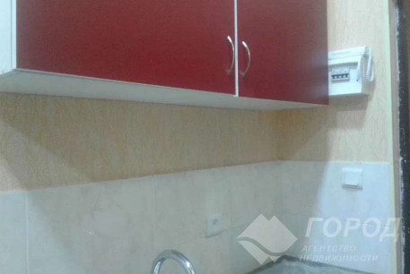 Сдам гостинку, Центральный рынок, Код: 801251/1