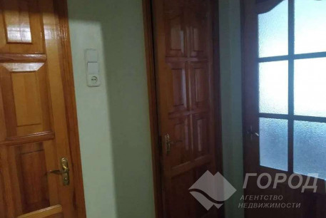 Продам 2-х кімнатну квартиру, Гагарина проспект, Защитников Украины метро (Площадь Восстания), Код: 801262/1