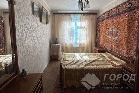 Продам 4-х кімнатну квартиру, Алексеевка, Код: 801266/1
