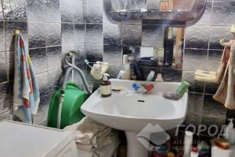 Продам 4-х кімнатну квартиру, Салтовка, Героев Труда метро, Код: 801267/1