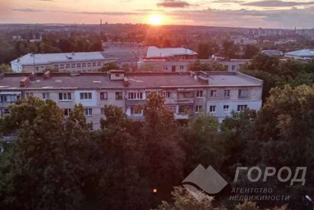 Продам 2-х кімнатну квартиру, Одесская, Зерновая ост., Код: 801272/1