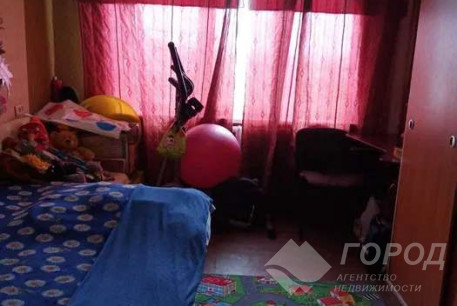 Продам 2-х кімнатну квартиру, Одесская, Зерновая ост., Код: 801272/1