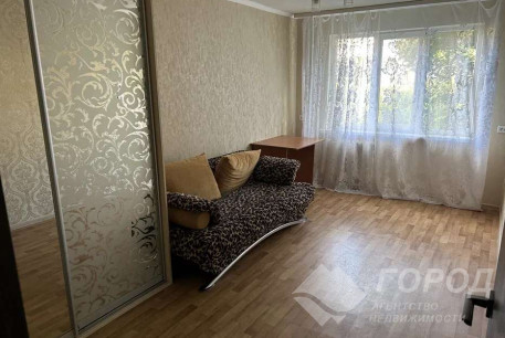 Продам 2-х кімнатну квартиру, Павлово поле, 23 Августа метро, Код: 801345/1