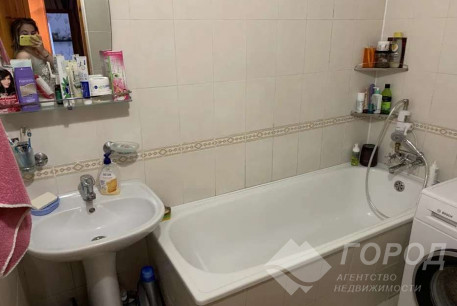 Продам 1-кімнатну квартиру, Рогань, Солнечный, Код: 801368/1