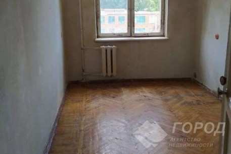 Продам 2-х кімнатну квартиру, ХТЗ, ХТЗ метро, Код: 801429/1