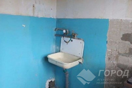 Продам 2-х кімнатну квартиру, ХТЗ, ХТЗ метро, Код: 801429/1