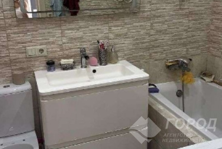 Продам 2-х кімнатну квартиру, Центр, Исторический Музей метро, Код: 801429/3