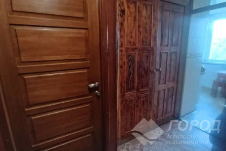 Продам 3-х кімнатну квартиру, Рогань, Код: 801463/1