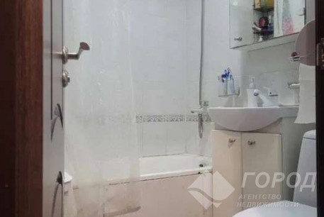 Продам 2-х кімнатну квартиру, , Код: 801468/1