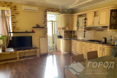 Продам 4-х кімнатну квартиру, Алексеевка, Победа метро, Код: 801535/1