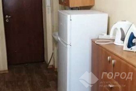 Сдам гостинку, Новые дома, Армейская метро (Советской Армии), Код: 801565/1