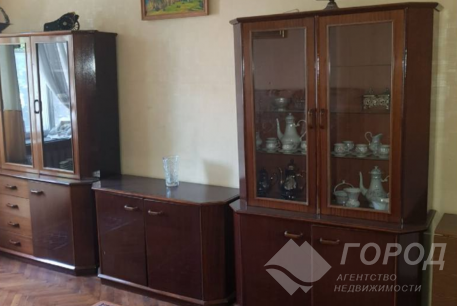 Продам 2-х кімнатну квартиру, Центр, Код: 801573/1