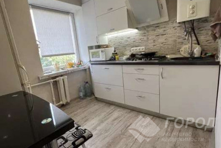 Продам 2-х кімнатну квартиру, , Код: 801586/1