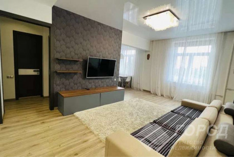 Сдам 3-х кімнатну квартиру, Центр, Код: 801602/2