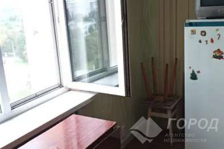 Продам гостинку, ХТЗ, Код: 801610/1