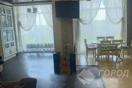 Продам 3-х кімнатну квартиру в новобудові, Центр, Код: 801672/2