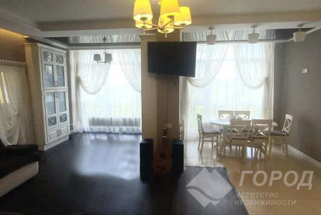 Продам 3-х кімнатну квартиру в новобудові, Центр, Код: 801672/2