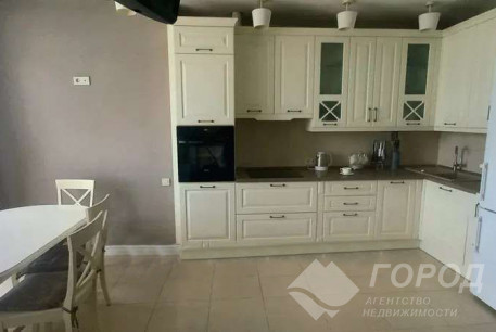 Продам 3-х кімнатну квартиру в новобудові, Центр, Код: 801672/2