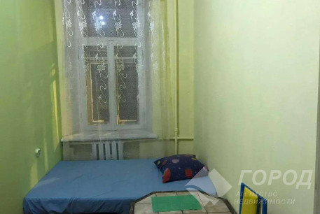 Продам 2-х кімнатну квартиру, Центральный рынок, Код: 801675/2