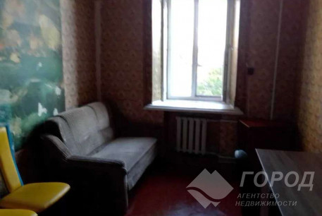 Продам 2-х кімнатну квартиру, Центральный рынок, Код: 801675/2