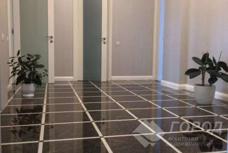 Продам 3-х кімнатну квартиру, , Код: 801676/1