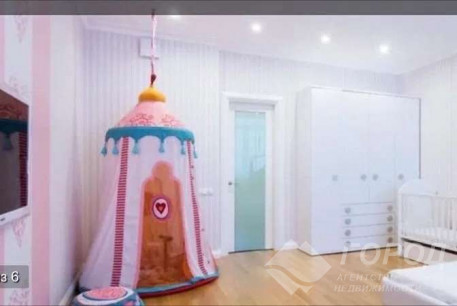 Продам 3-х кімнатну квартиру, , Код: 801676/1