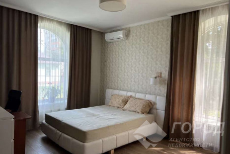 Продам 3-х кімнатну квартиру, Гагарина проспект, Метростроителей метро, Код: 801678/1