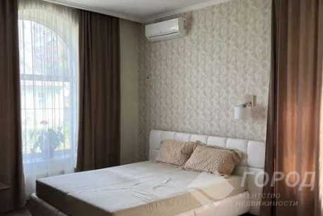 Продам 3-х кімнатну квартиру, Гагарина проспект, Метростроителей метро, Код: 801678/1