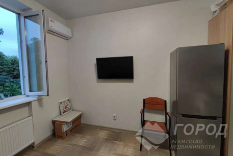 Сдам 1-кімнатну квартиру, ХТЗ, ХТЗ метро, Код: 801700/1