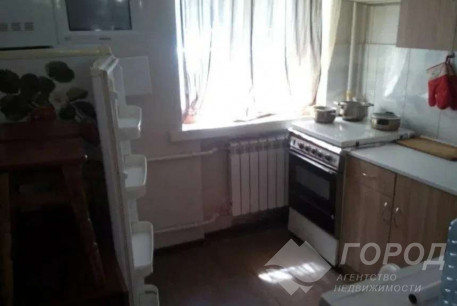 Сдам гостинку, Новые дома, Армейская метро (Советской Армии), Код: 801705/1