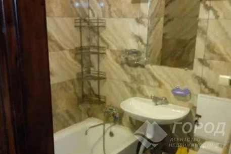 Сдам гостинку, Новые дома, Армейская метро (Советской Армии), Код: 801705/1