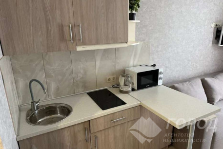 Сдам гостинку, Сосновая Горка, Павловка, Код: 801707/1