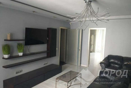 Сдам 3-х кімнатну квартиру, Центр, Код: 801709/1