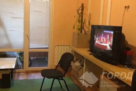 Продам 2-х кімнатну квартиру, ХТЗ, Код: 801729/1